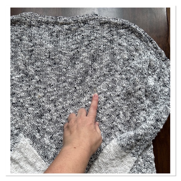 VINCE Marled Colorblock Sweater - Picture 11 of 14